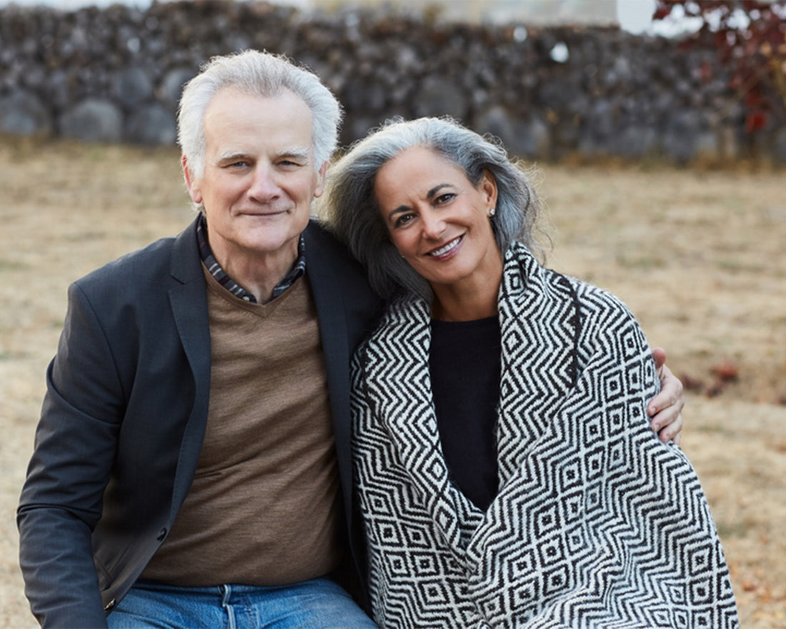 Gifts For Parents. Picture of parents in love